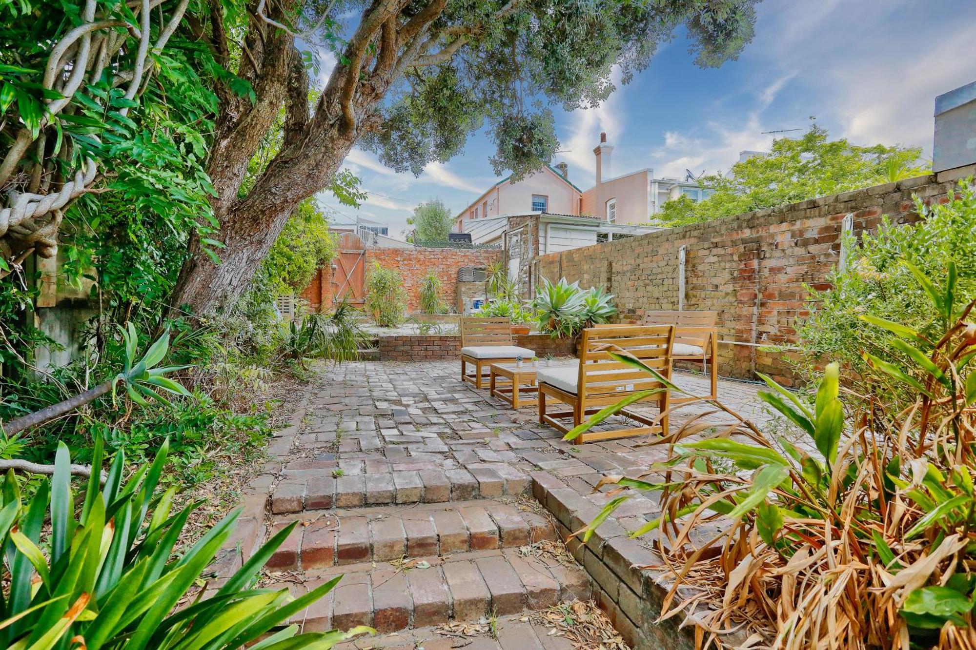Comfortable 2 Bedroom House Paddington 2 E-bikes Included * Sydney