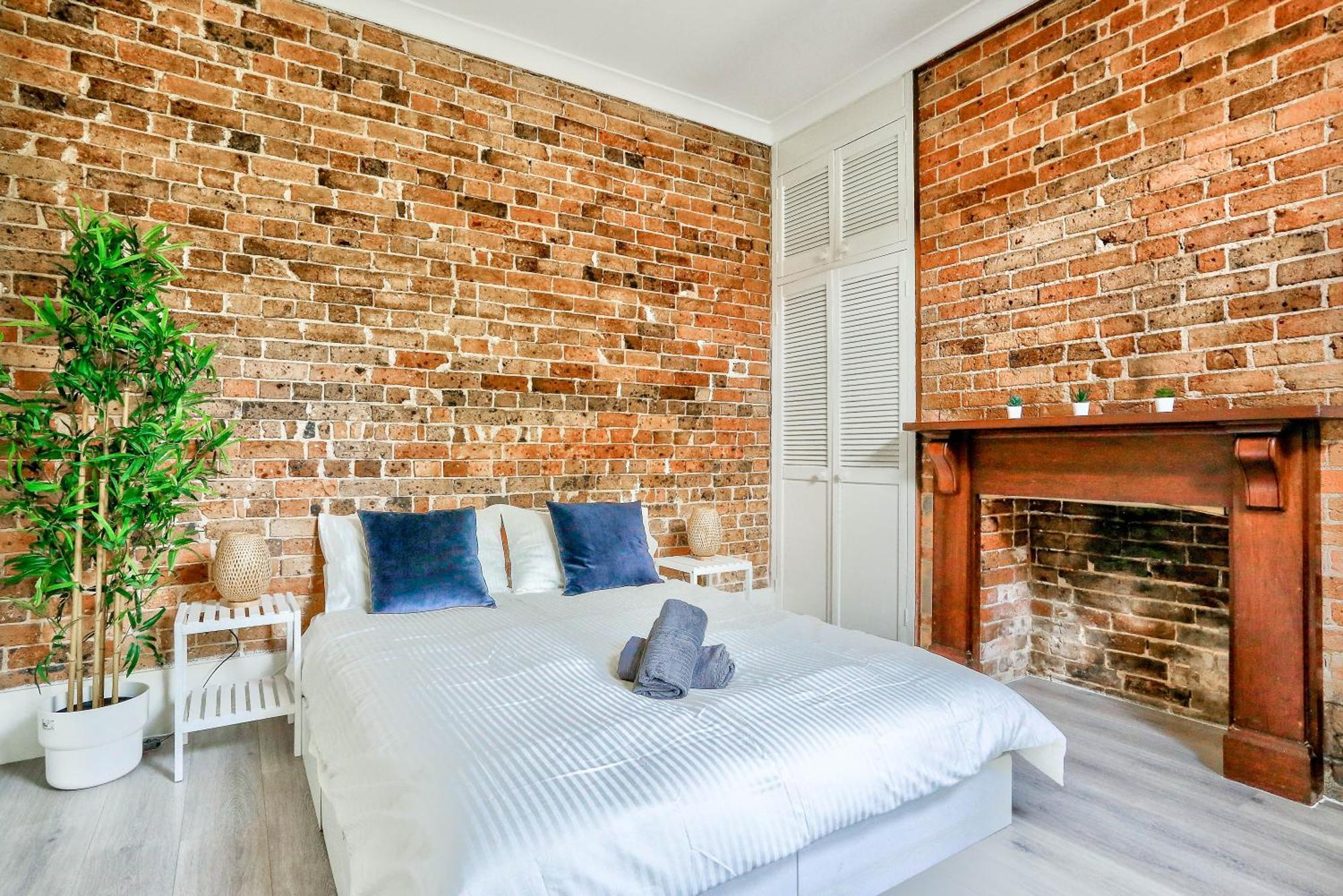 Comfortable 2 Bedroom House Paddington 2 E-bikes Included Holiday home Sydney