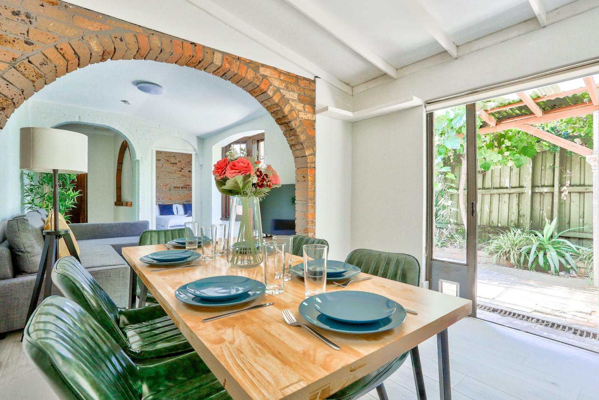 Holiday home Comfortable 2 Bedroom House Paddington 2 E-bikes Included