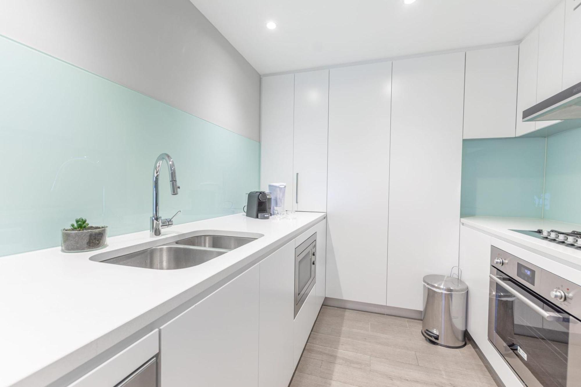 Comfy Designed 2bd W Near Bennelong Bridge *