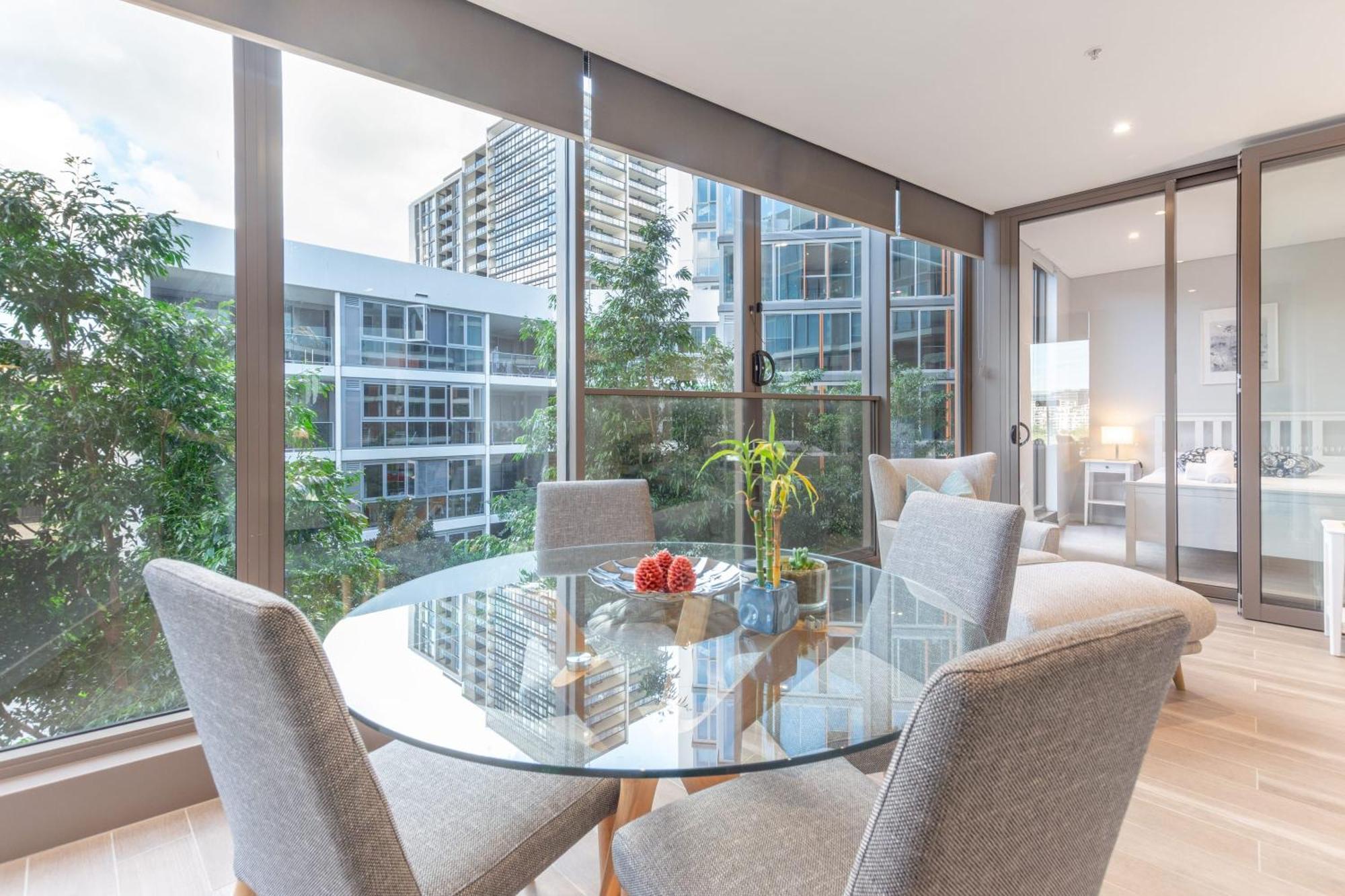 Comfy Designed 2bd W Near Bennelong Bridge Apartment *