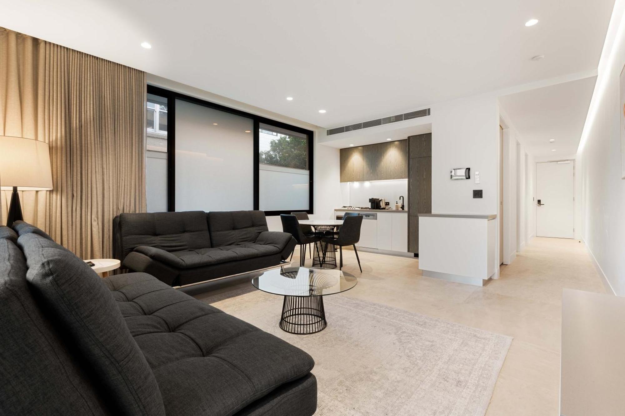 Stylish 1br With Balcony Near Coogee Apartment *
