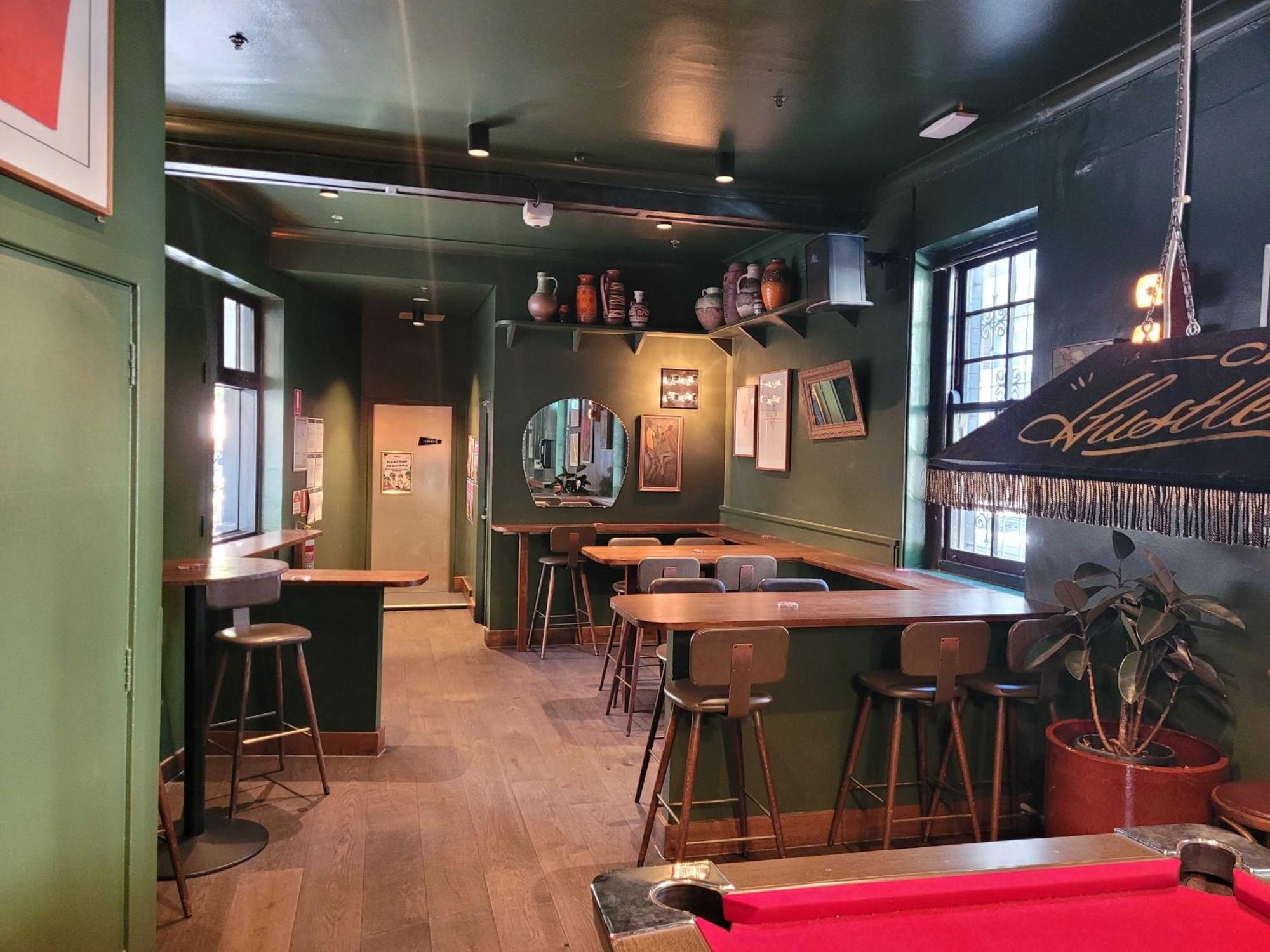 Darlo Bar Darlinghurst Hotel