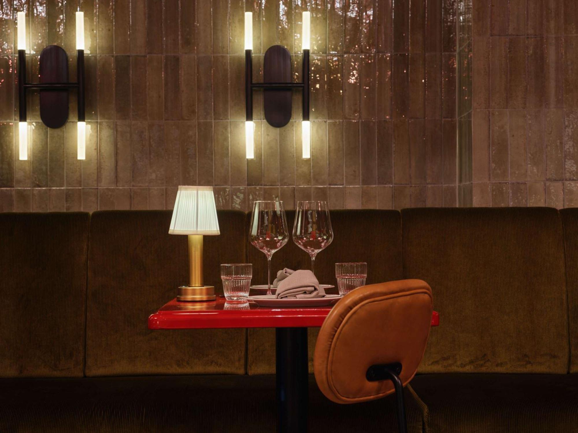 Hotel Morris Sydney, Handwritten Collection 4*