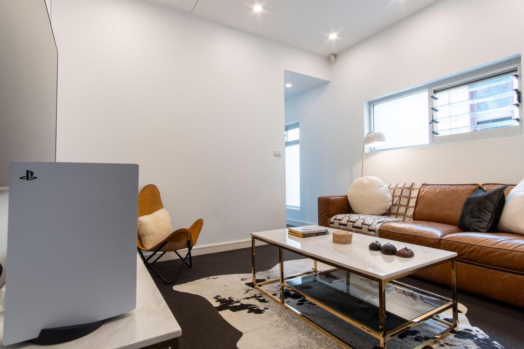 Eggie's Nest - Luxury *