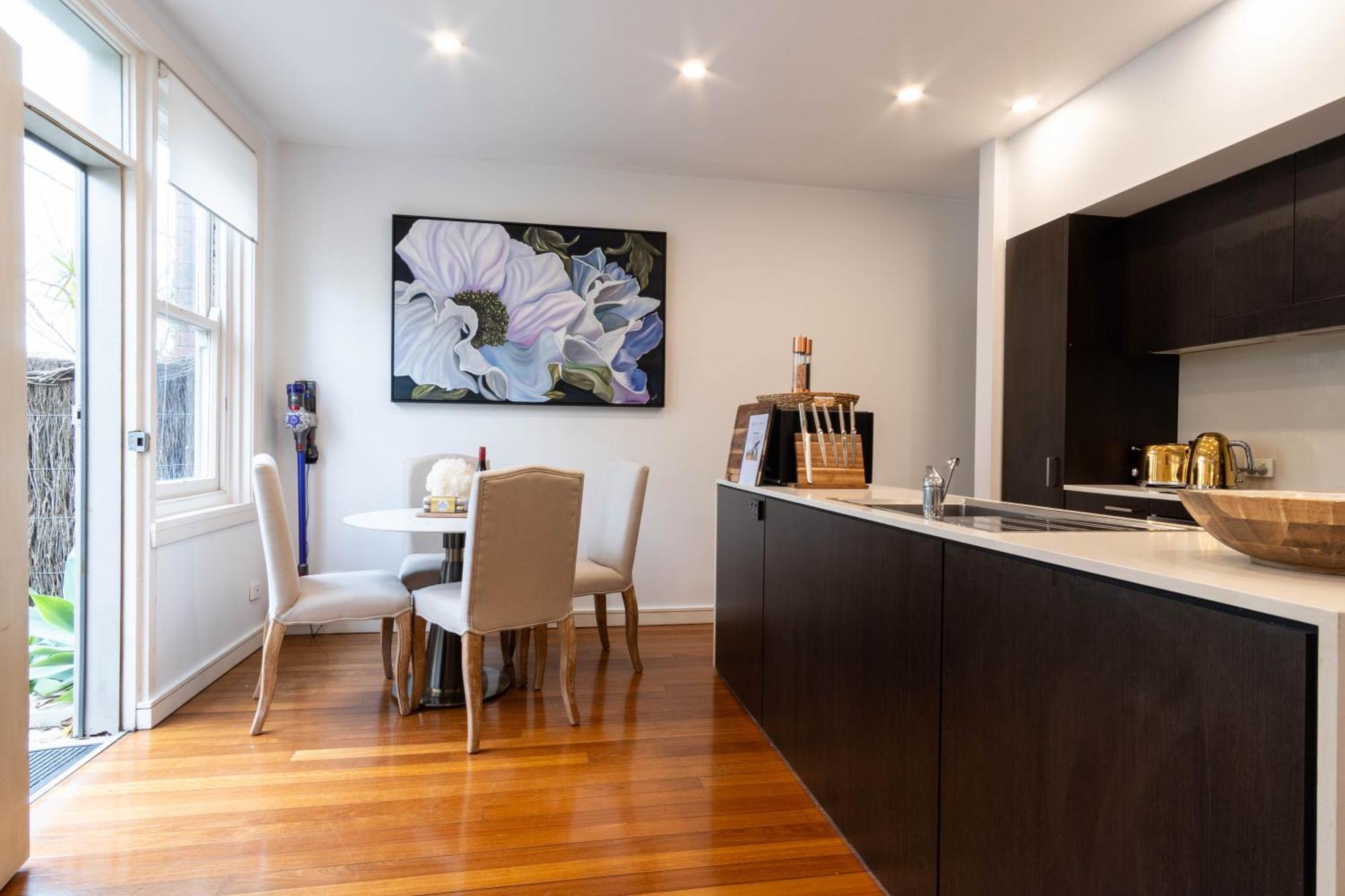 Eggie's Nest - Luxury *