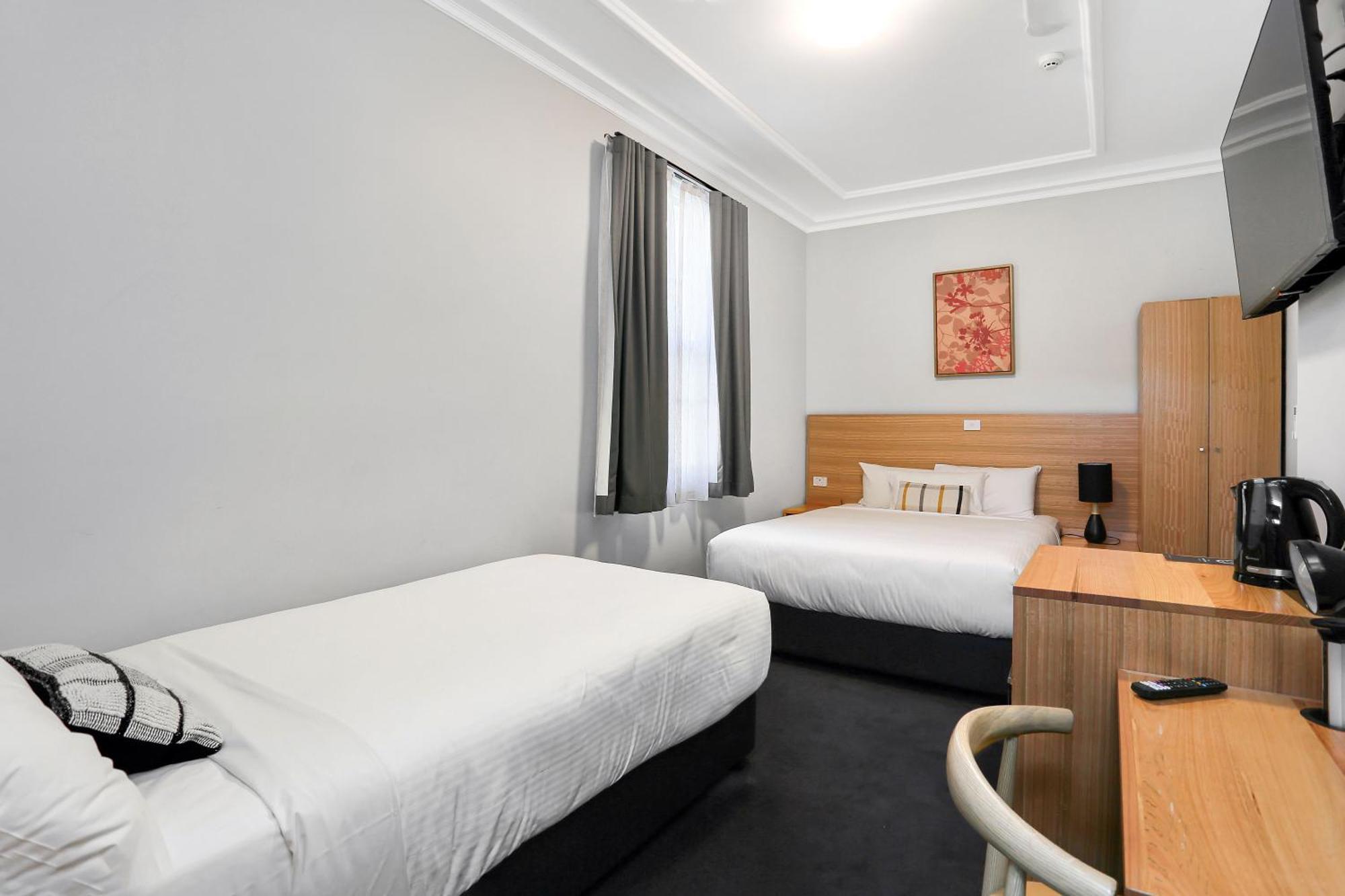 Penshurst Hotel 4*