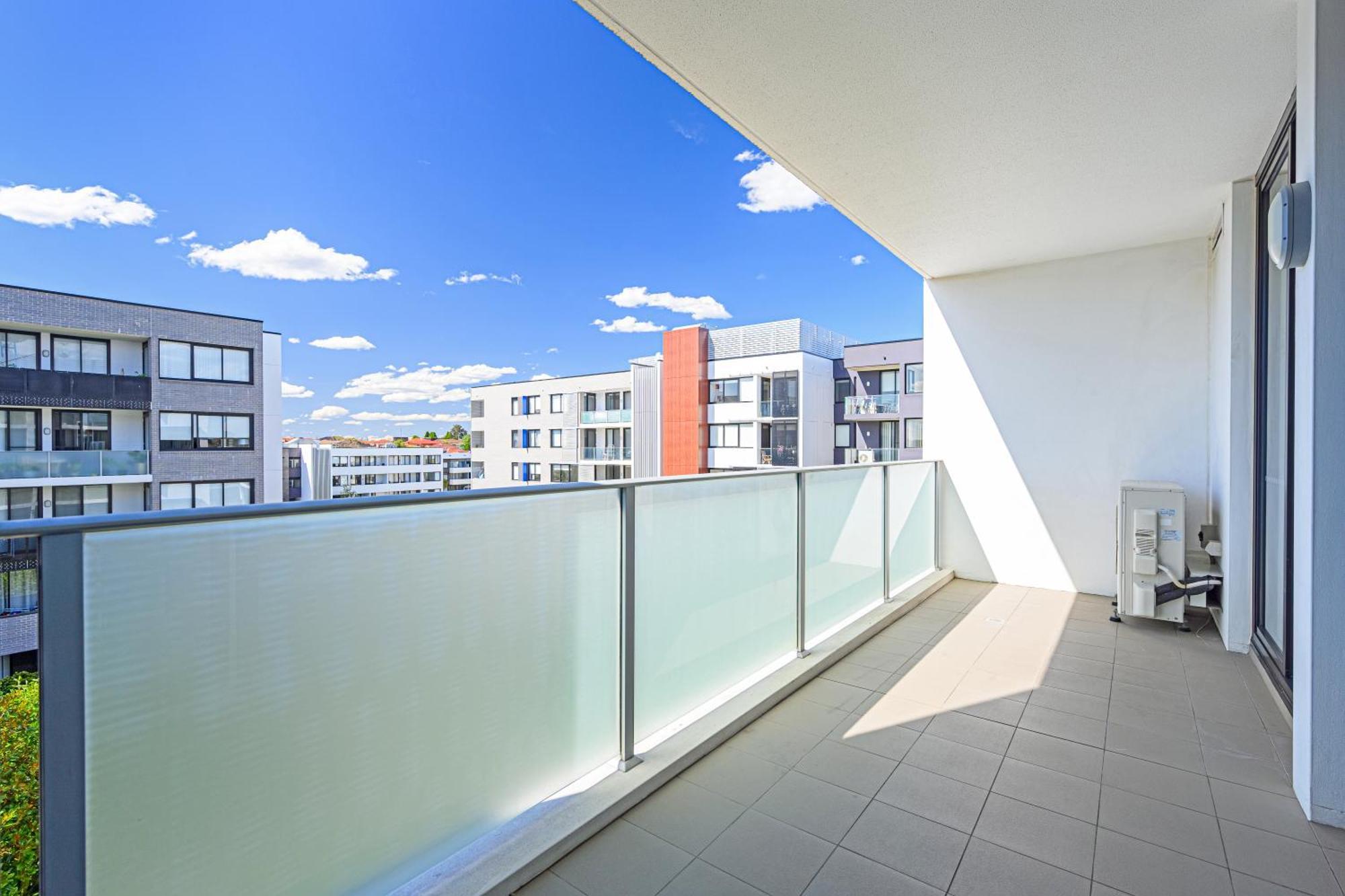 Apartment Campsie 2 Bedroom Shop&parking Sydney
