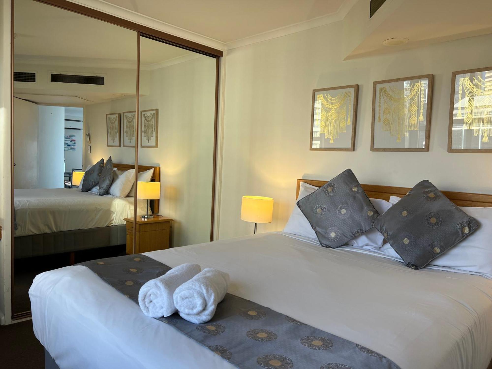 Apartment Paxsafe Hyde Park Private