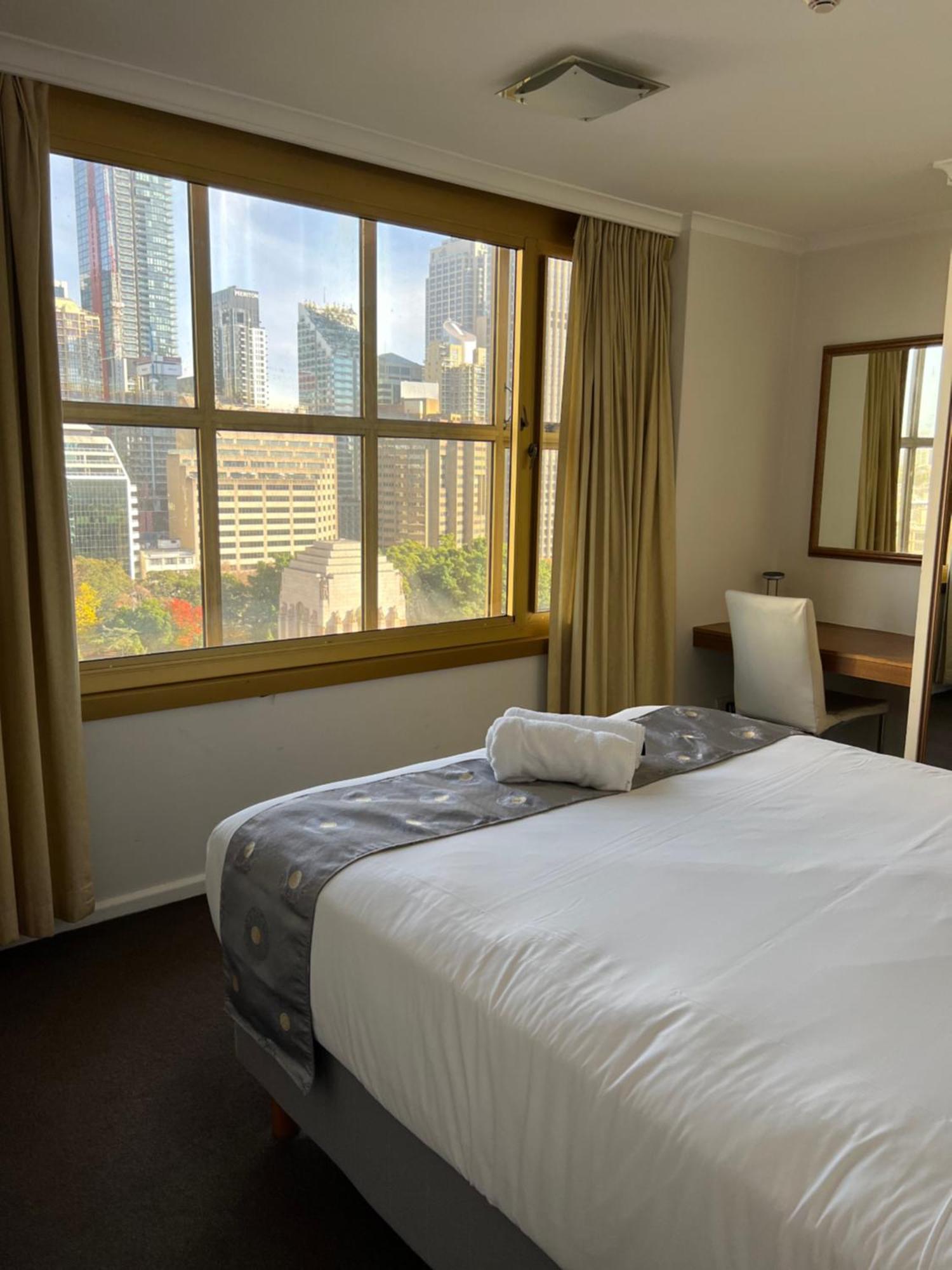 Paxsafe Hyde Park Private Apartment