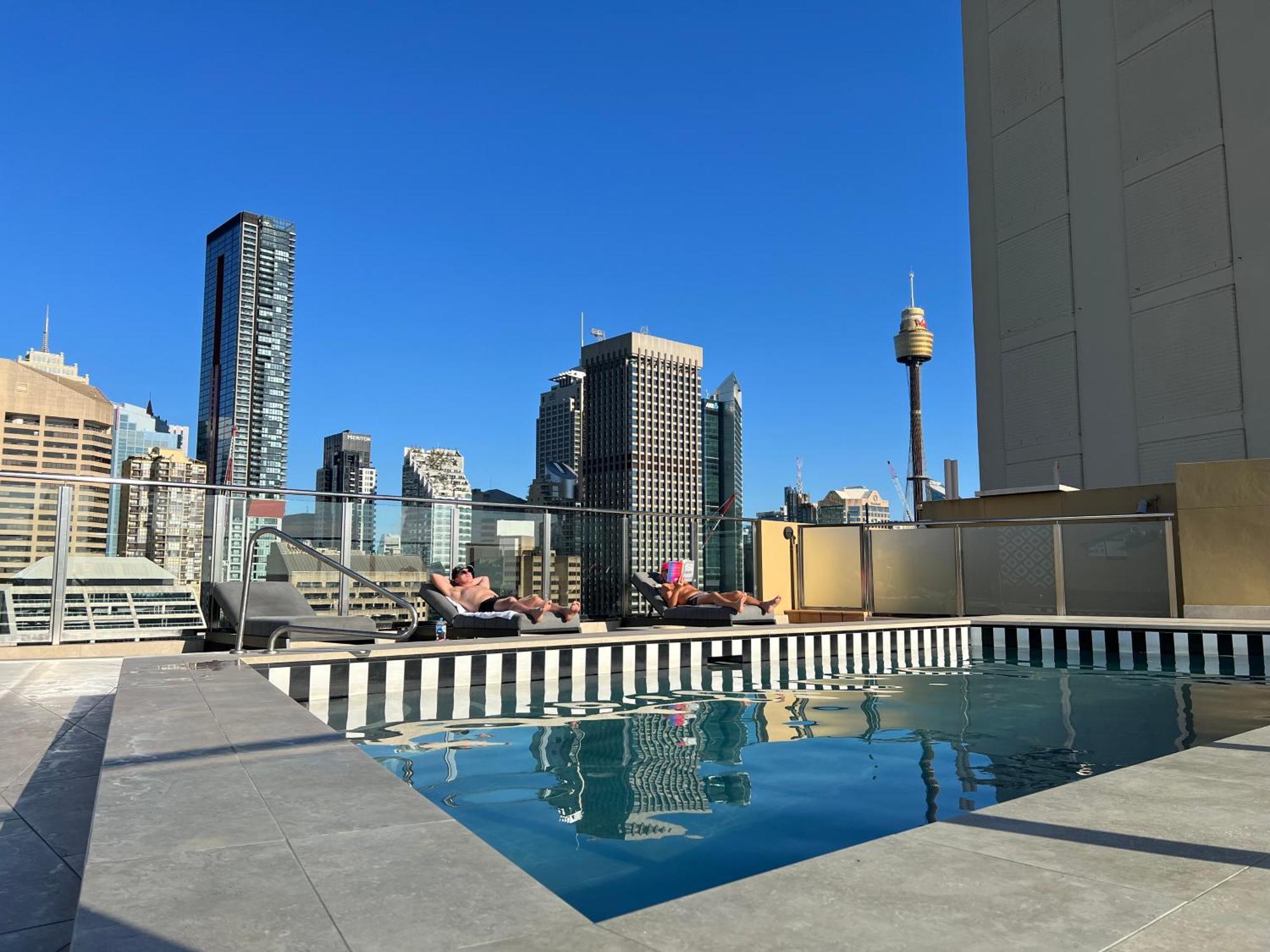 Paxsafe Hyde Park Private Apartment