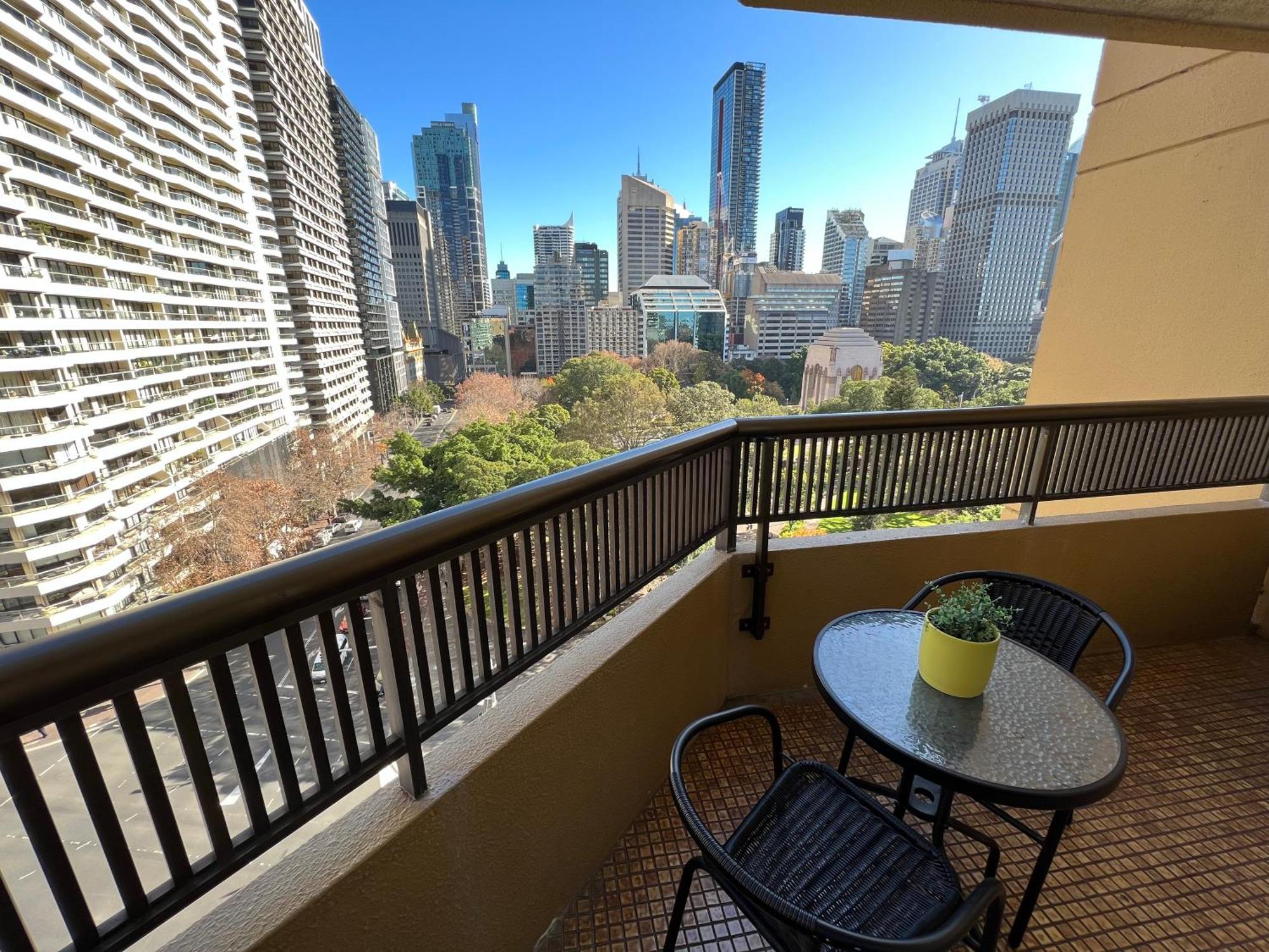 Apartment Paxsafe Hyde Park Private