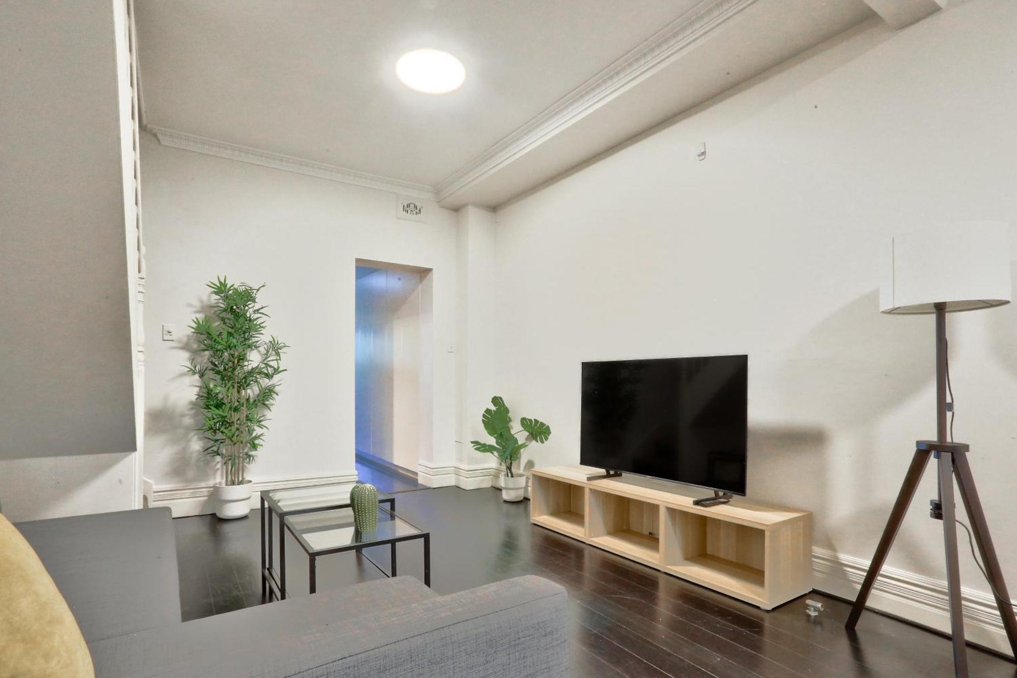 Spacious 3 Bedroom House Glebe With 2 E-bikes Included *