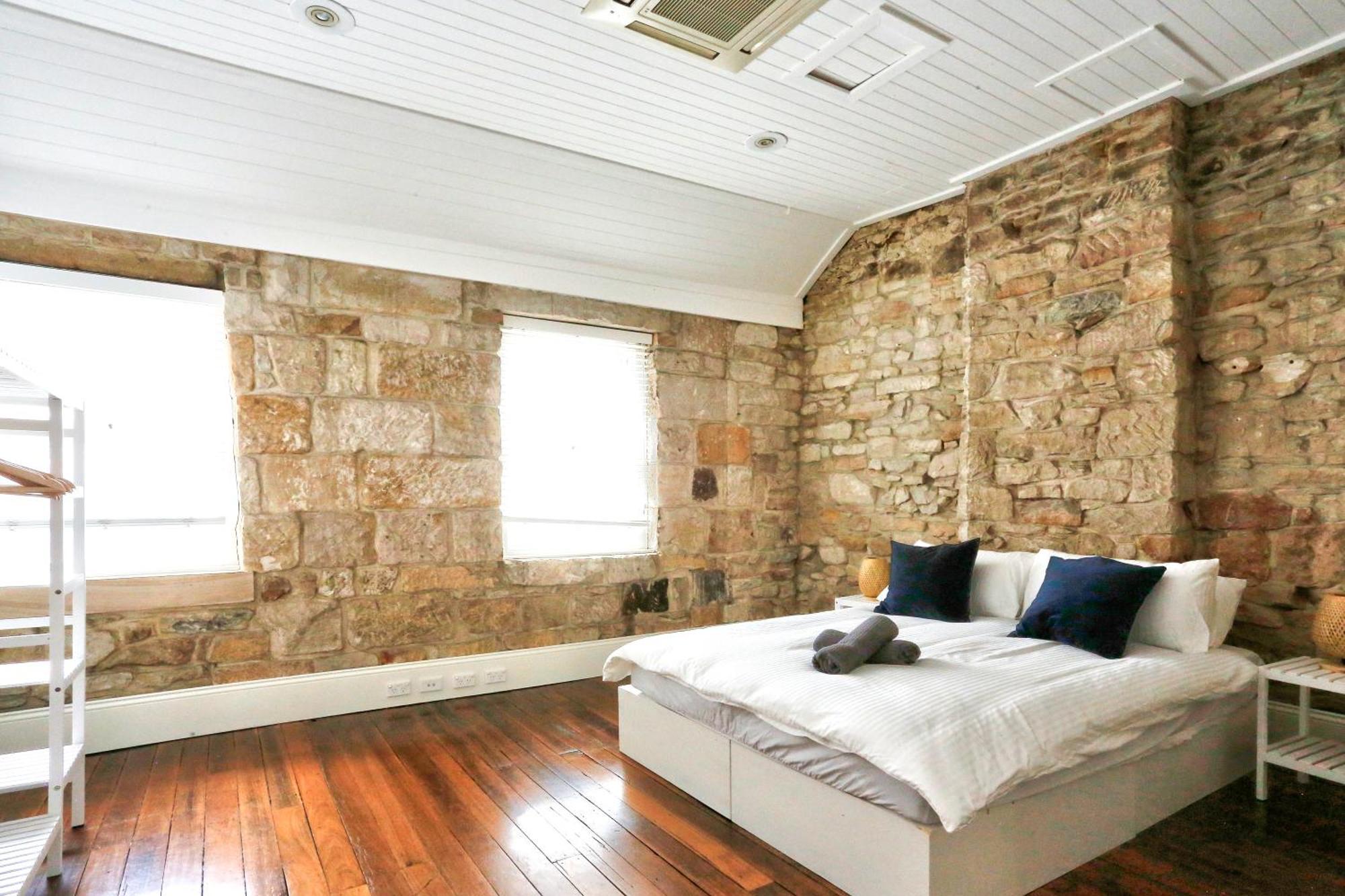 Spacious 3 Bedroom House Darlinghurst Centre 2 E-bikes Included Sydney