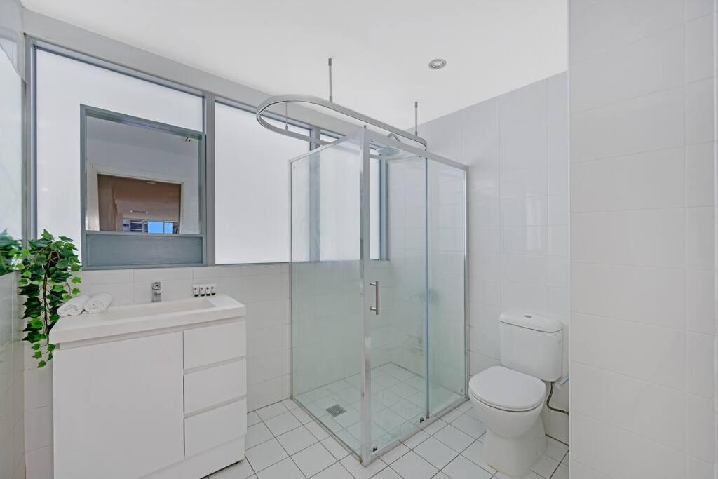 Sky View 2b1b@burwood Sidney