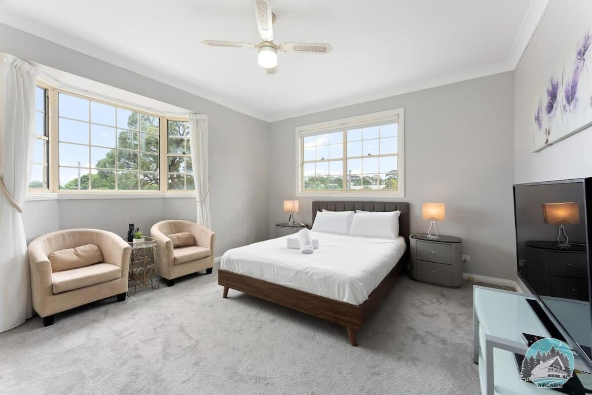 Aircabin - Blakehurst - Spacious - 5 Beds House Holiday home *