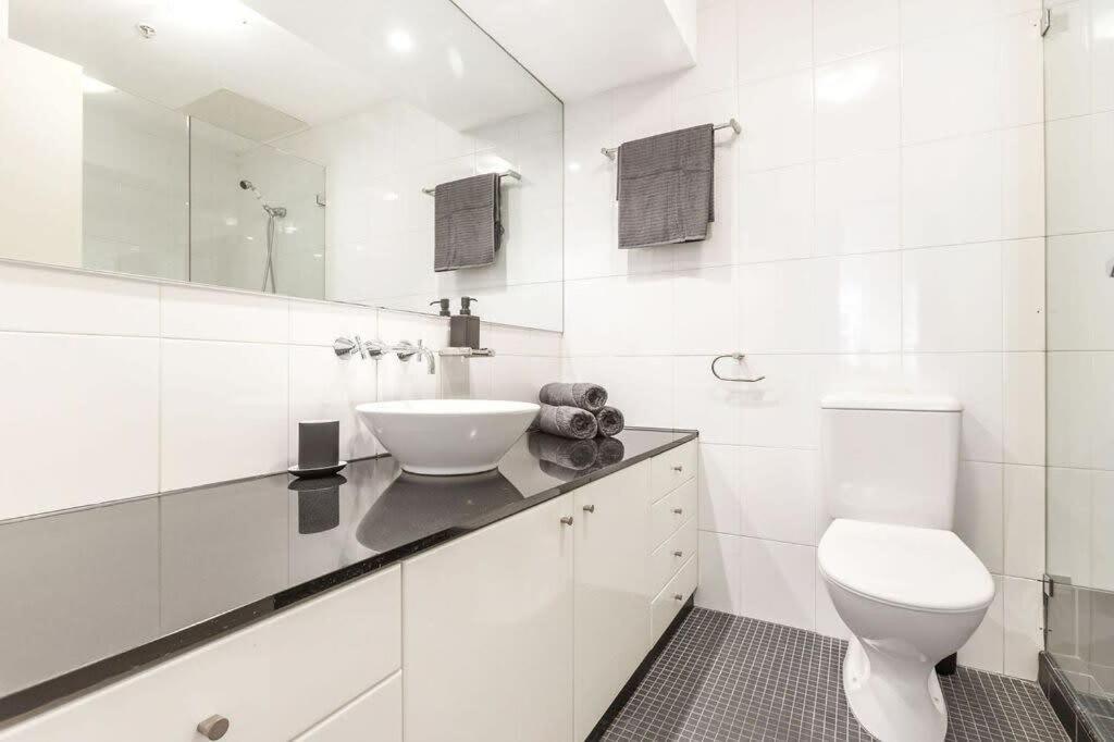 A Cozy & Modern Right Next To Darling Harbour *