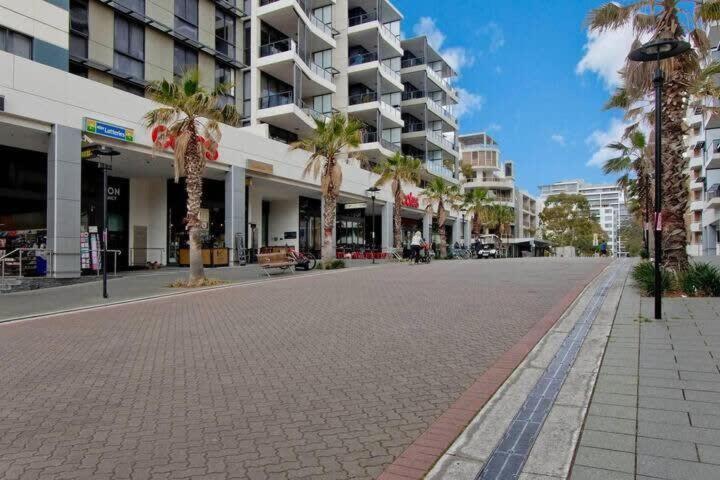 Apartment 1 Bedroom With Parking Pool And Gym *