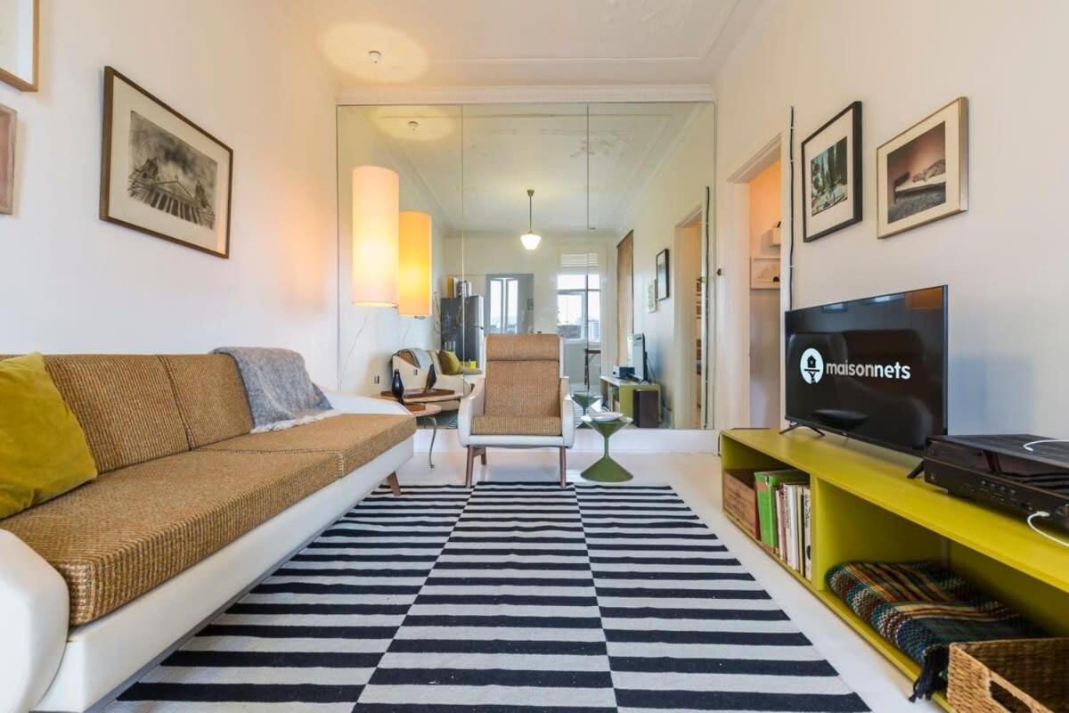 Floor 1 Bedroom With Views Close To Cbd * Sydney