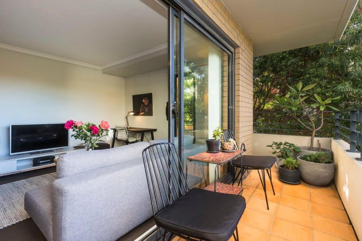 1 Bedroom With Parking Pool And Gym *