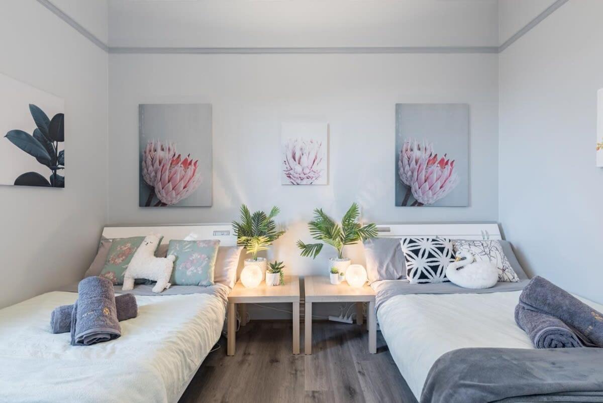 Boutique Private Rm Situated In The Heart Of Burwood 3 Holiday home