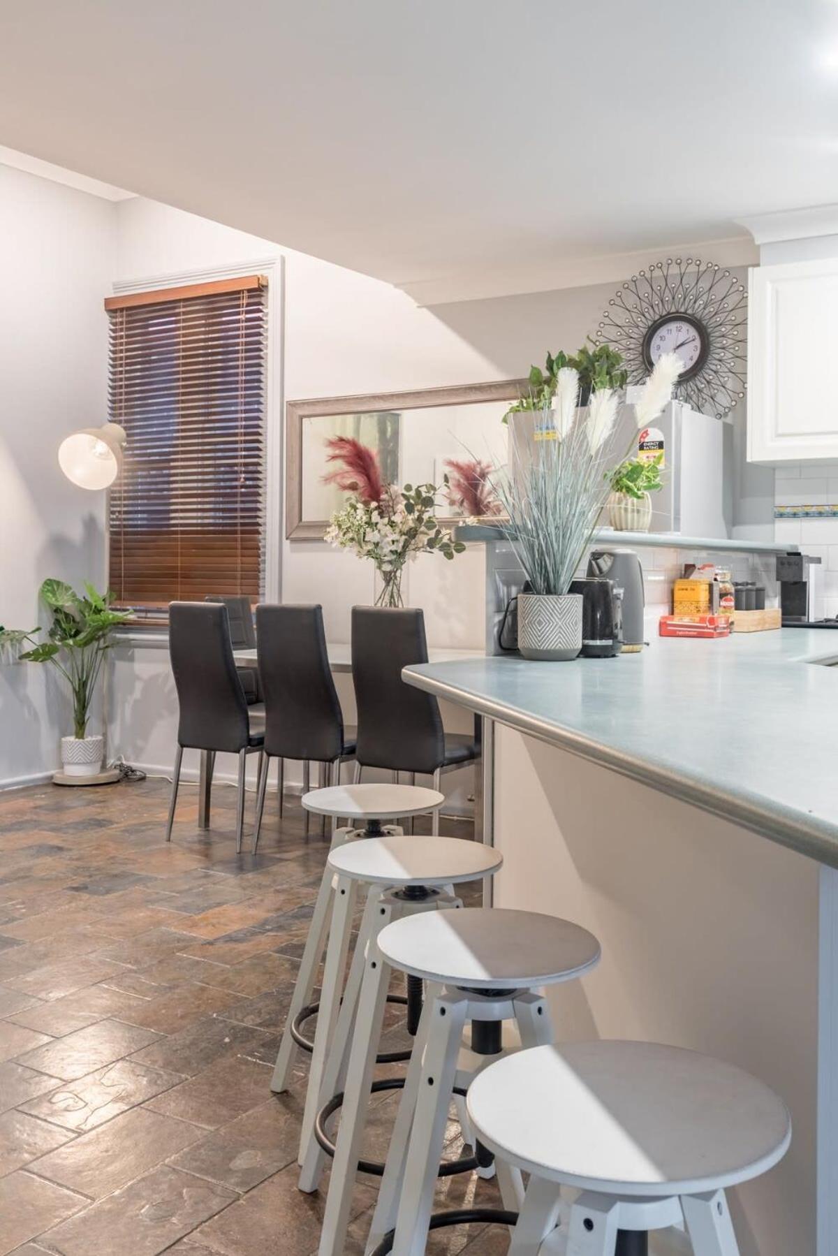 Holiday home Boutique Private Rm Situated In The Heart Of Burwood 3 Sydney