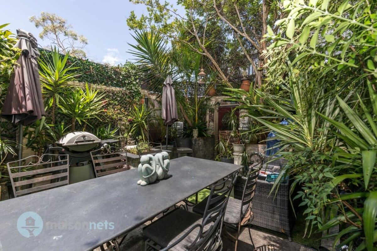 3 Bedroom House With Large Courtyard & City Views Bahay bakasyunan