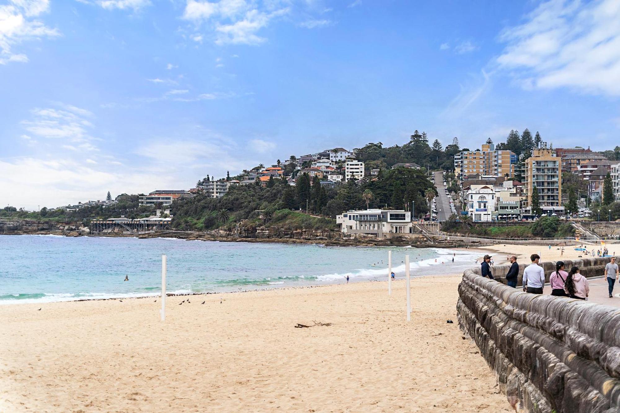 Apartment Stylish 1br With Balcony Near Coogee Sydney