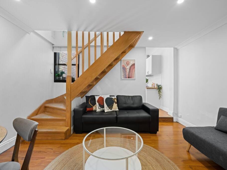 Holiday home Spacious 2bds Darling Harbour & Fish Market & Icc & Cbd *