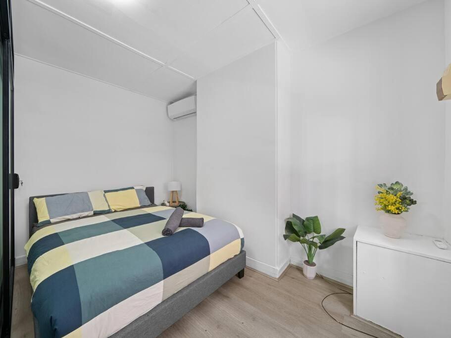 3br & Station&chinatown-5 Mins Walk Sydney
