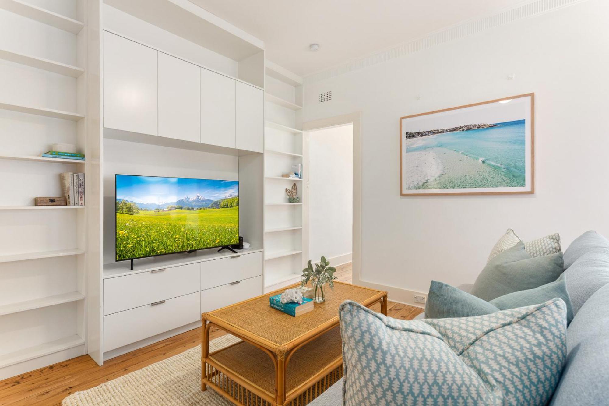 Beachside Living In Modern 2 Bedroom Sydney