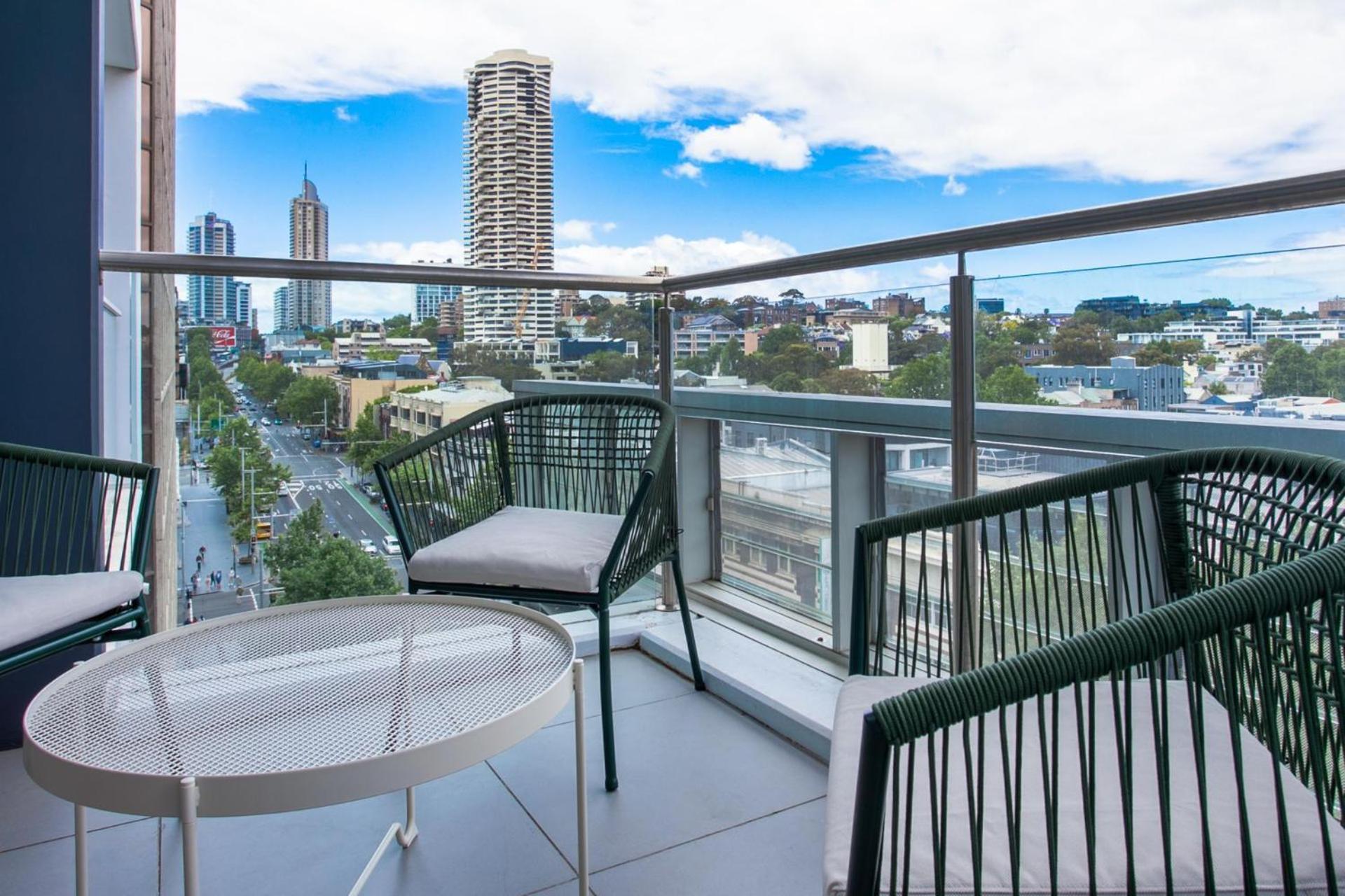 Apartment Poolside Glamour Woolloomooloo Sydney