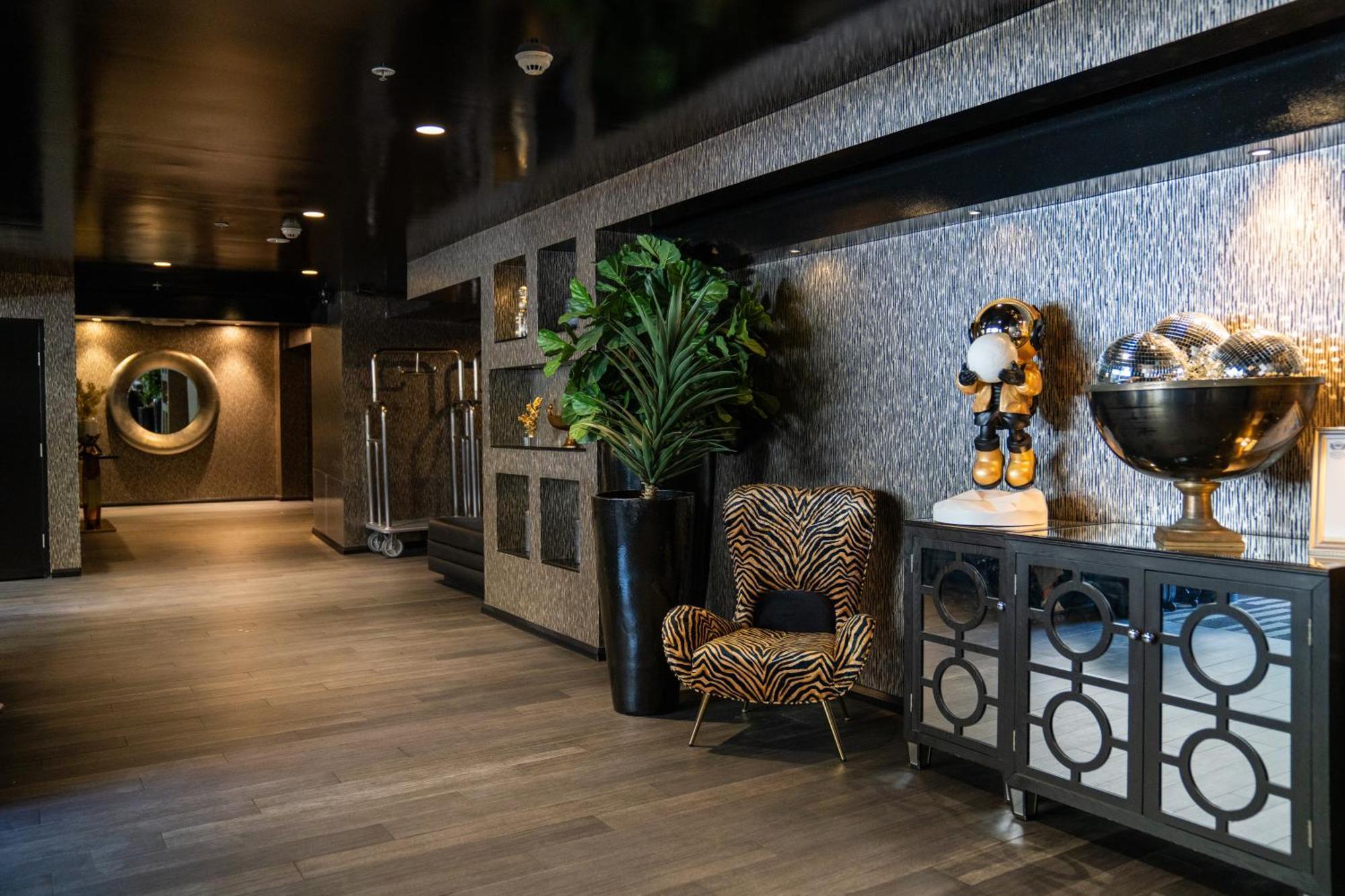 57hotel 4*
