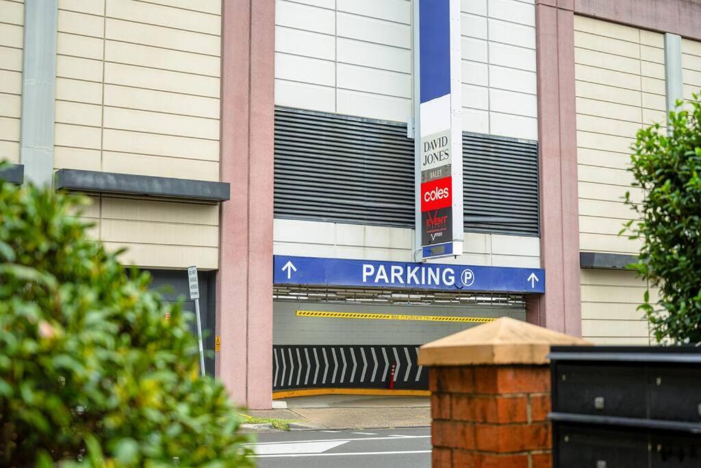 Apartment Burwood Near Train & Shopping & Park With Car Park