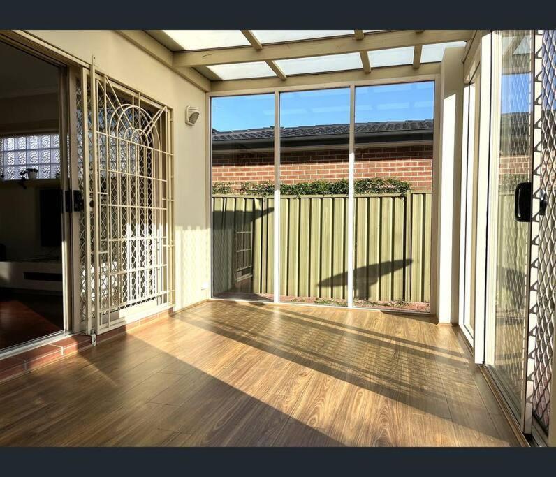 Cozy 4-bedroom Family House In Central Chatswood * Sydney
