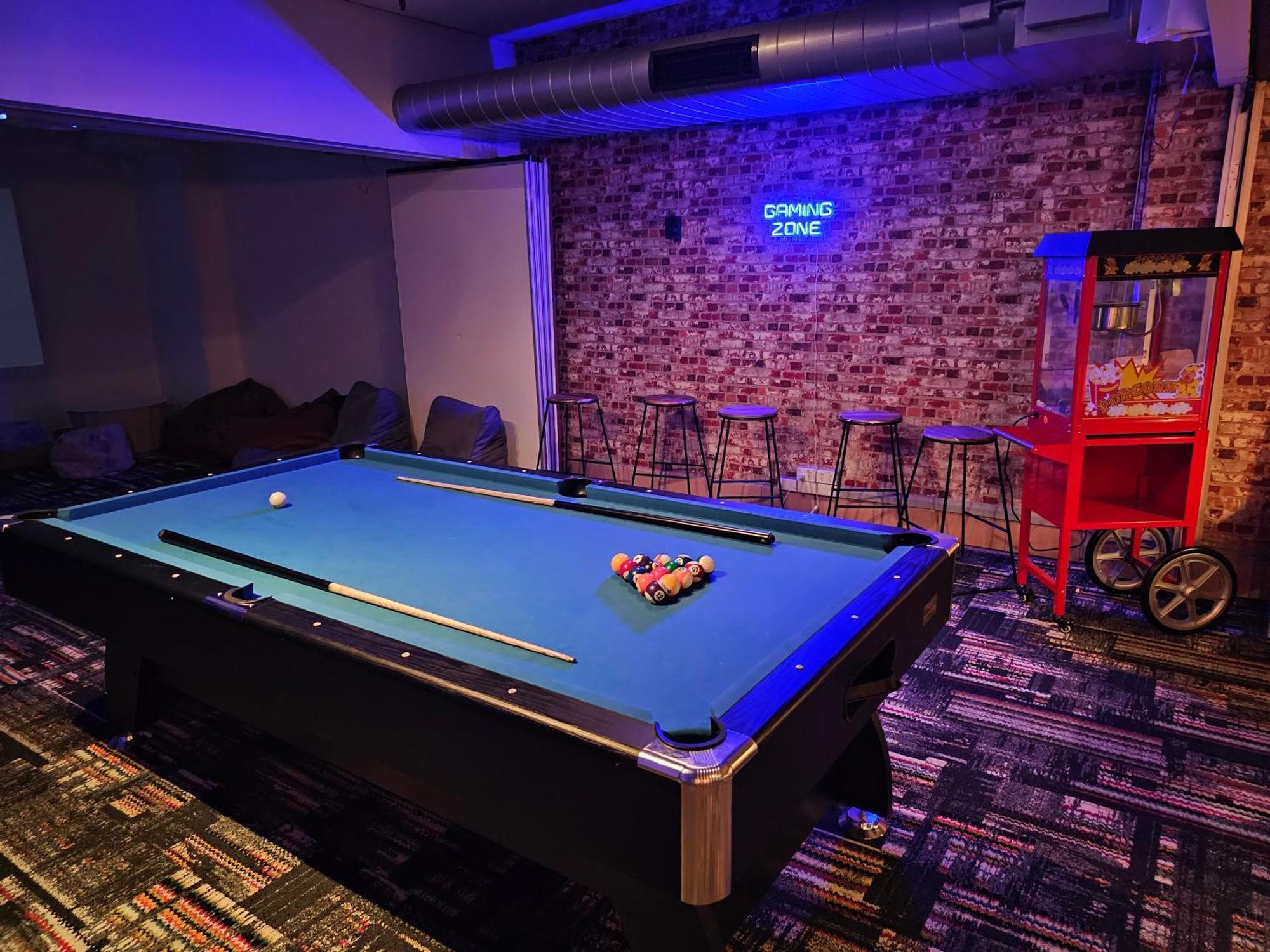 Trademark - Fully Air Conditioned Sydney
