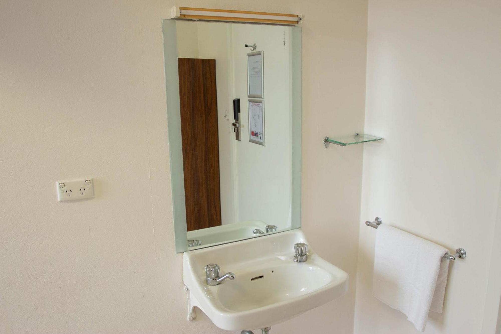 Wiley Park Inn 2*