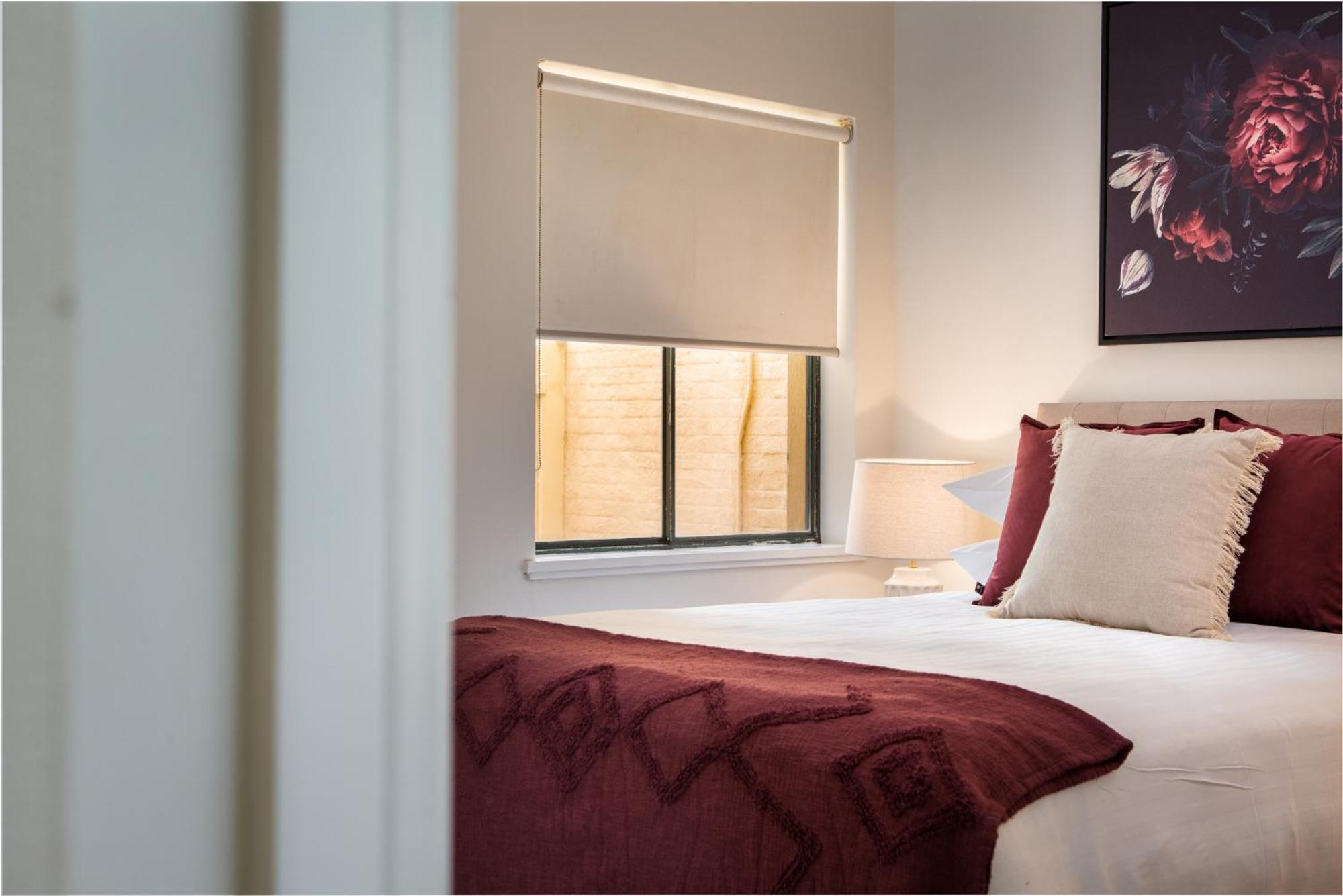 2-bed With Private Parking * Sydney