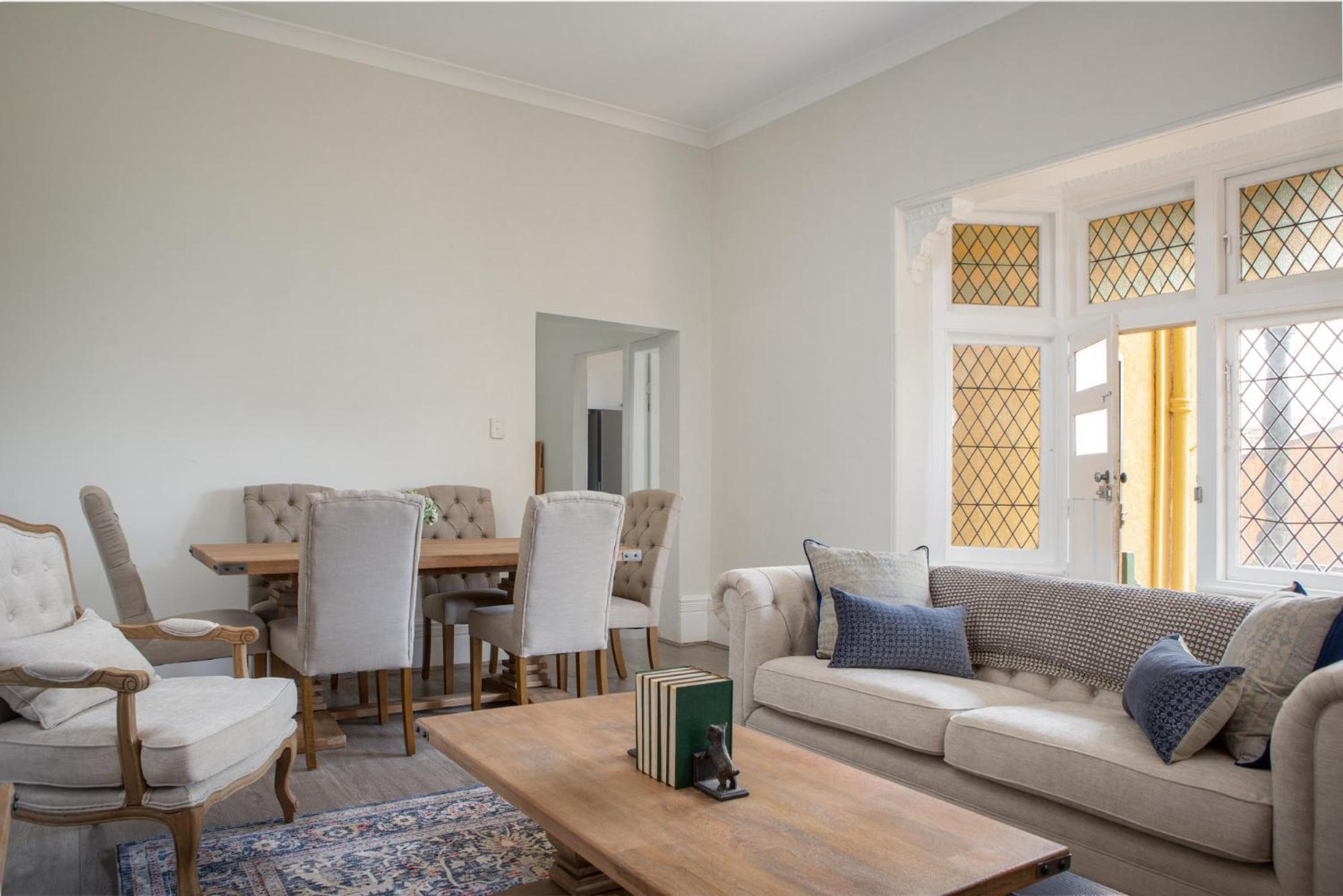 2-bed With Private Parking *