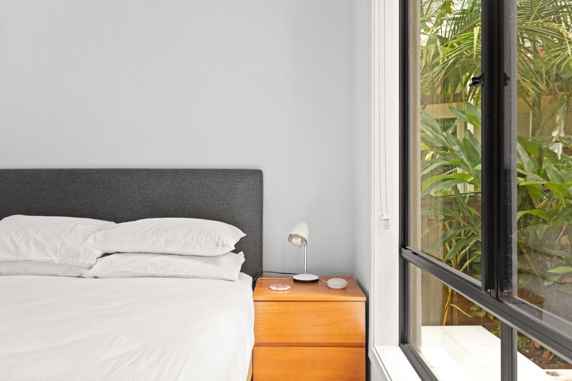 Chic 2-bed Minutes From Clontarf Beach * Sydney