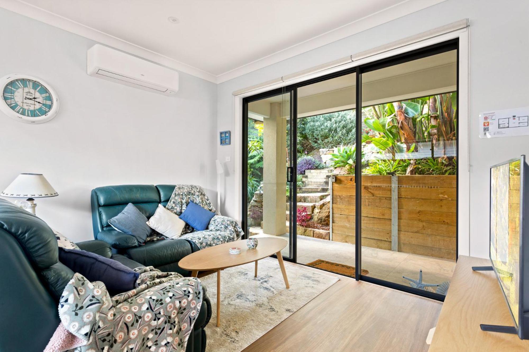 Chic 2-bed Minutes From Clontarf Beach