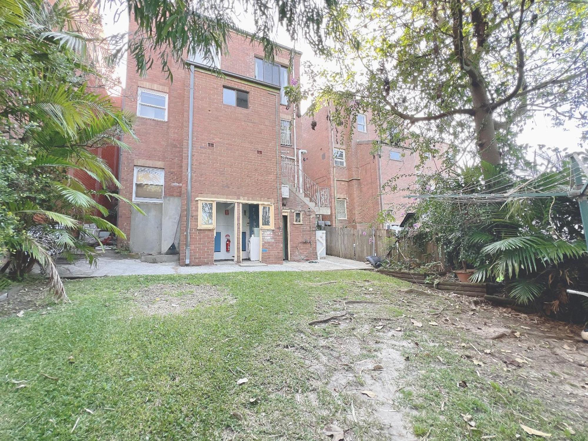 307 Malabar Road Units In * Sidney