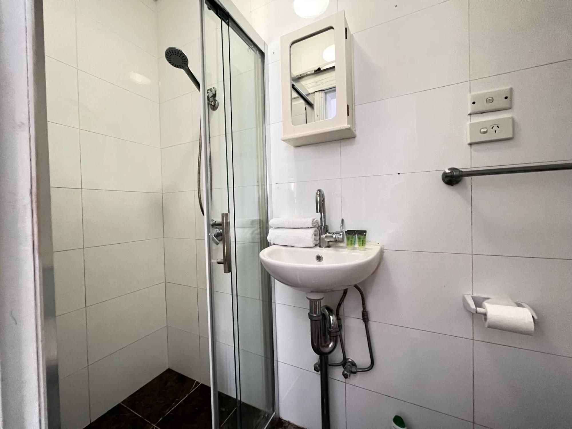 307 Malabar Road Units In