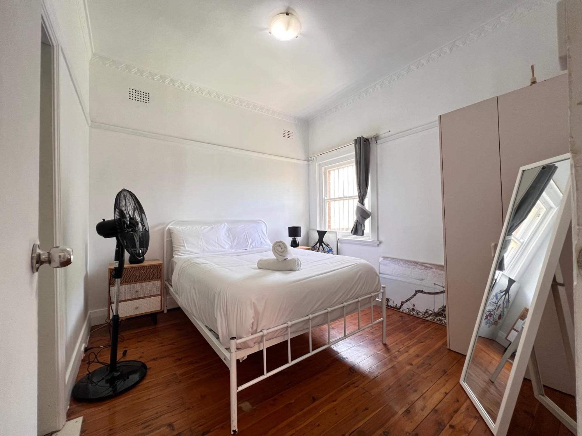 307 Malabar Road Units In *