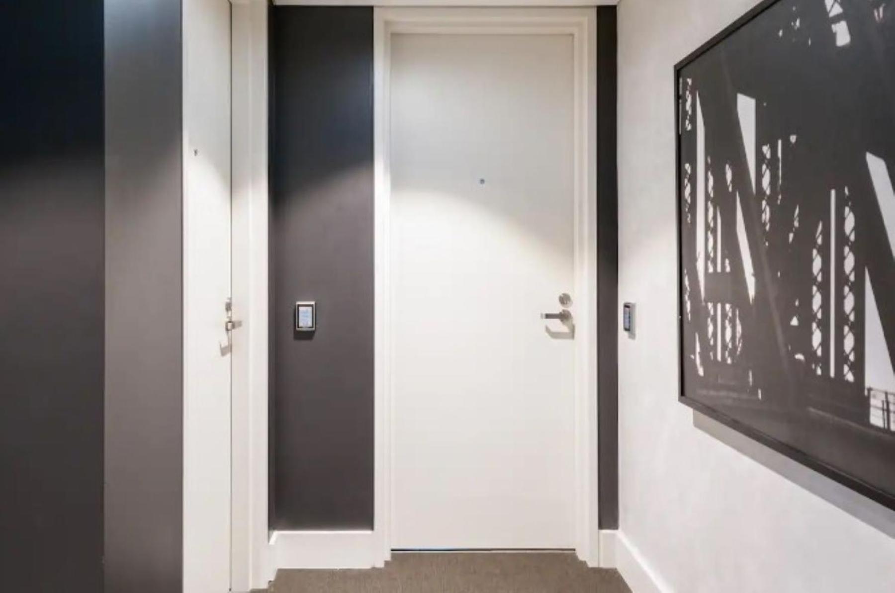 Radiant 2br Top-level Unit With Wi-fi Near Bondi Sydney