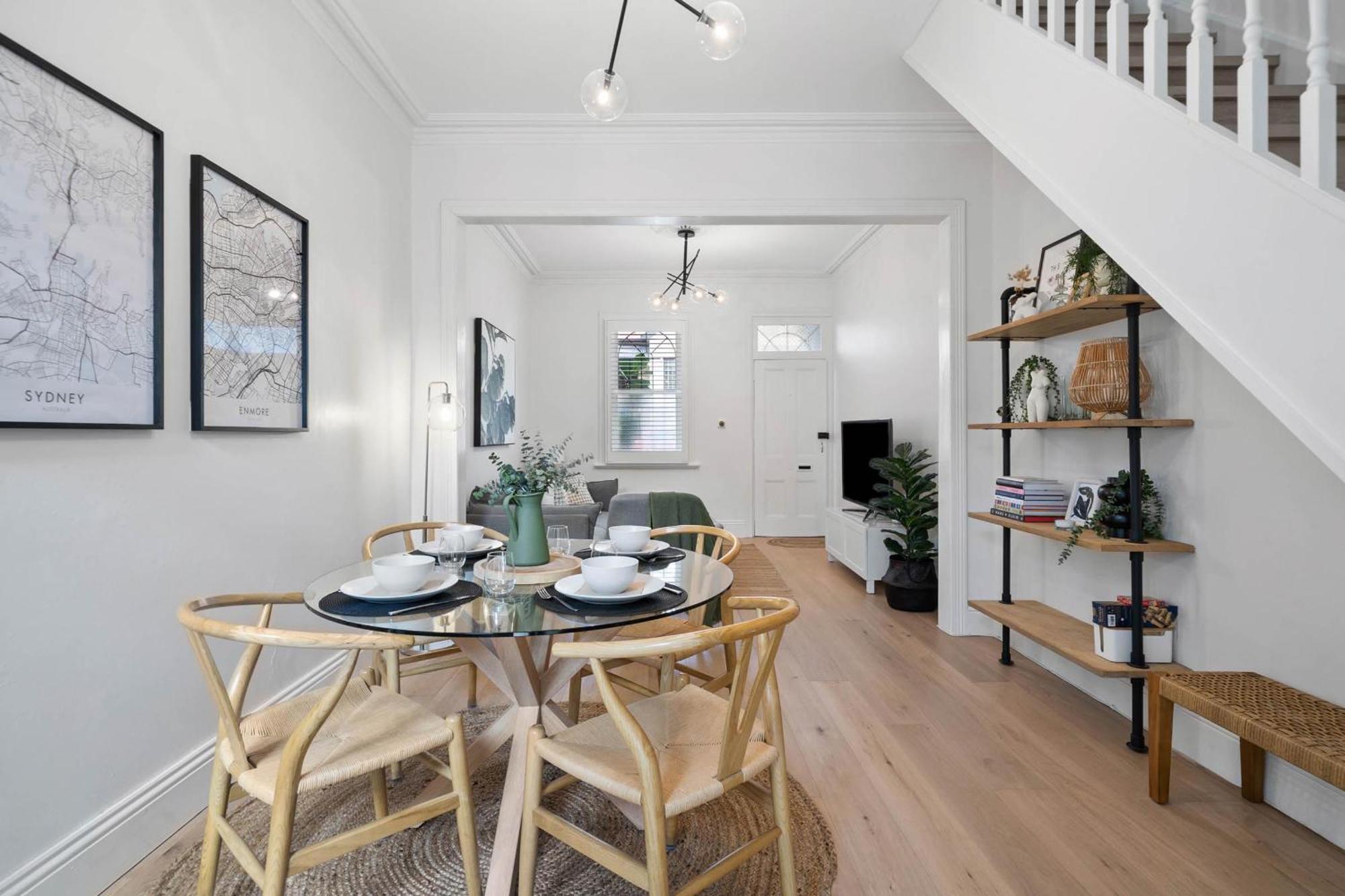 'the Enmore' - In The Heart Of Everything Newtown Holiday home *