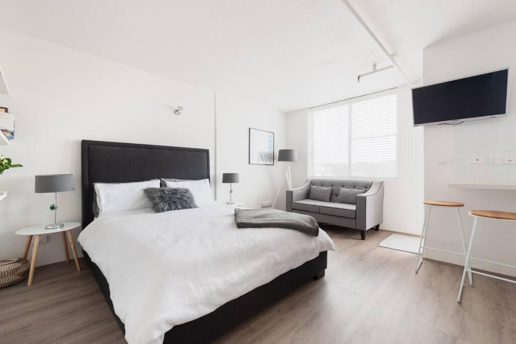 Apartment Sam's Bondi Floor - Lift, View, Pool, Secure Sydney