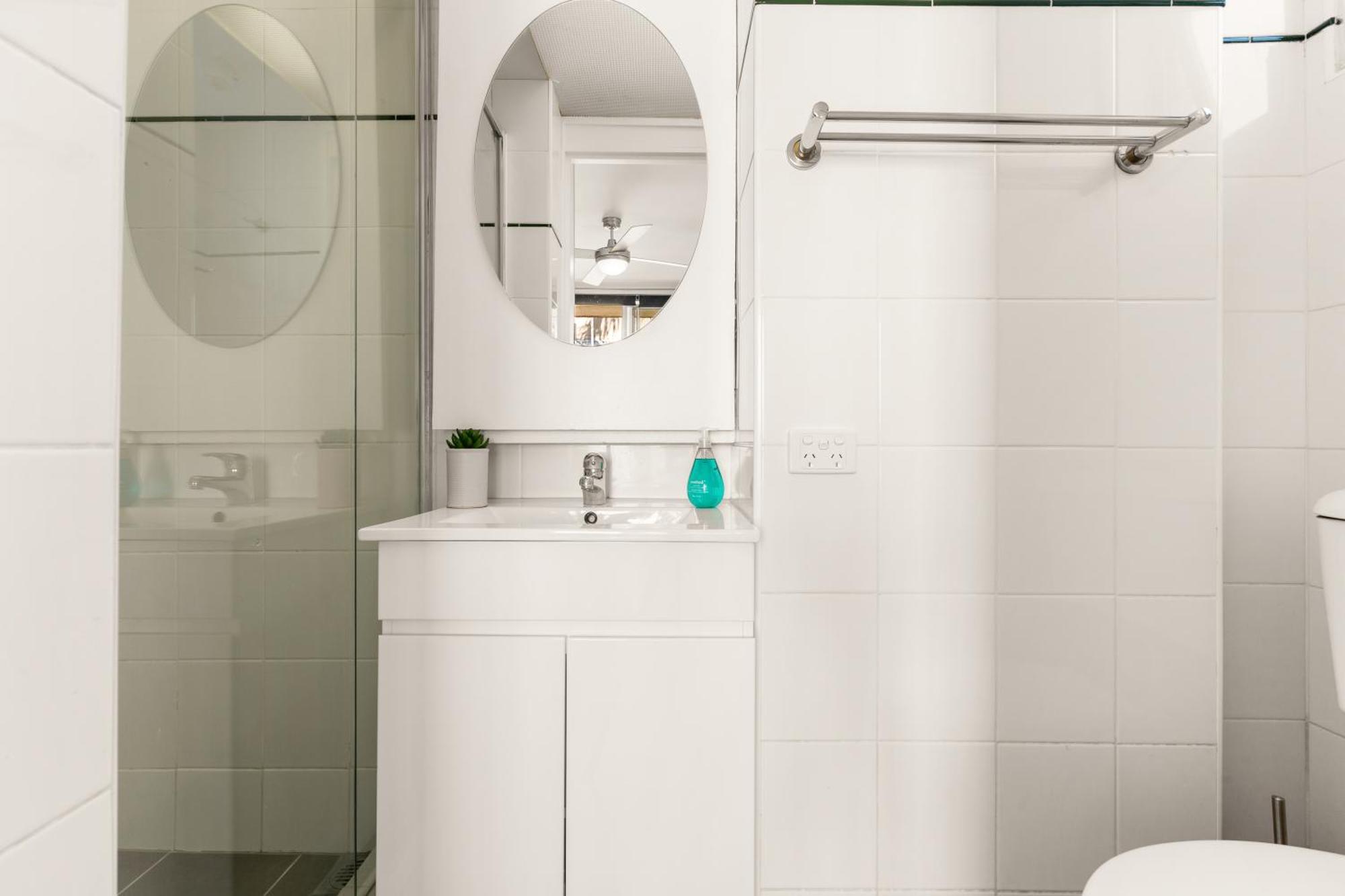 Bellevue Hill Close To Bondi - 2 Bathrooms & Pool Sydney