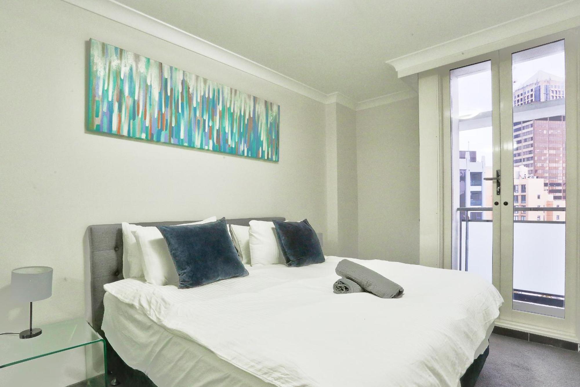 Stylish 2 Bedroom Haymarket Sydney