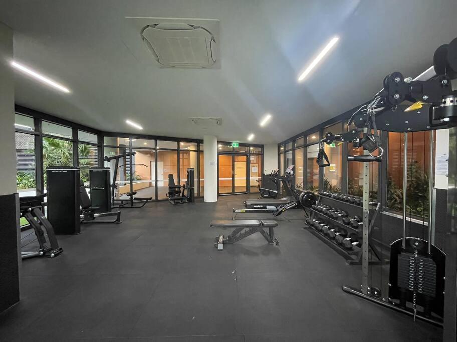 Modern 2b2b At Homebush Apartment *